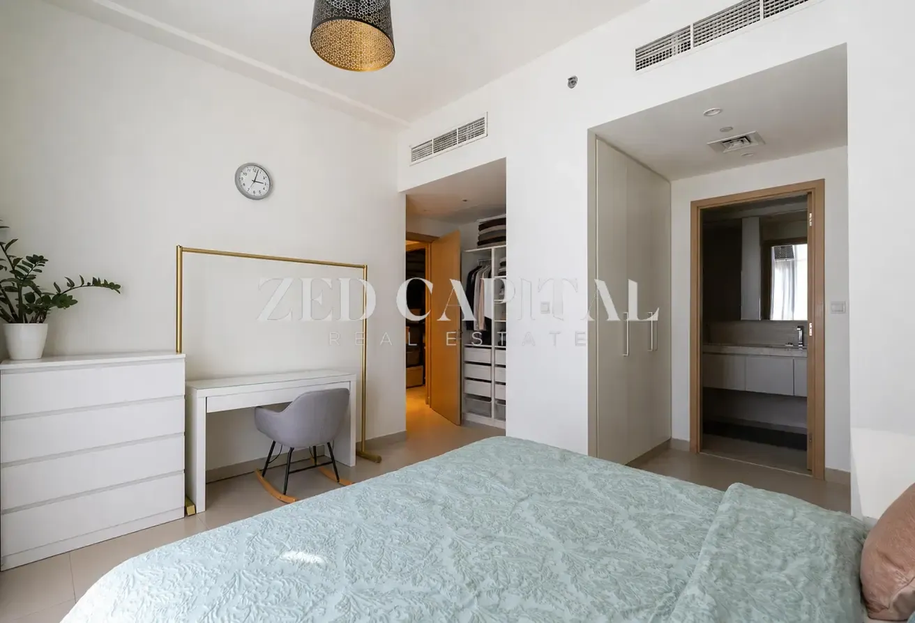 Huge Terrace | Park Views | Renovation Potential