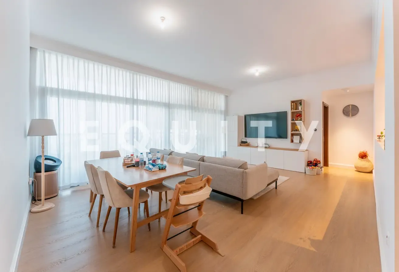 Exclusive | Upgraded | VOT | Corner Unit | 3 BR
