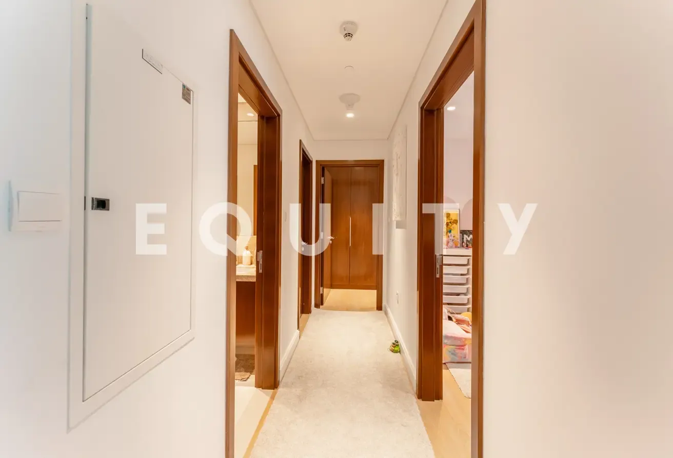 Exclusive | Upgraded | VOT | Corner Unit | 3 BR