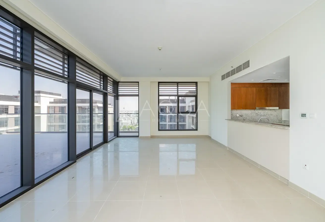 Duplex Layout | High Floor | Prime Location