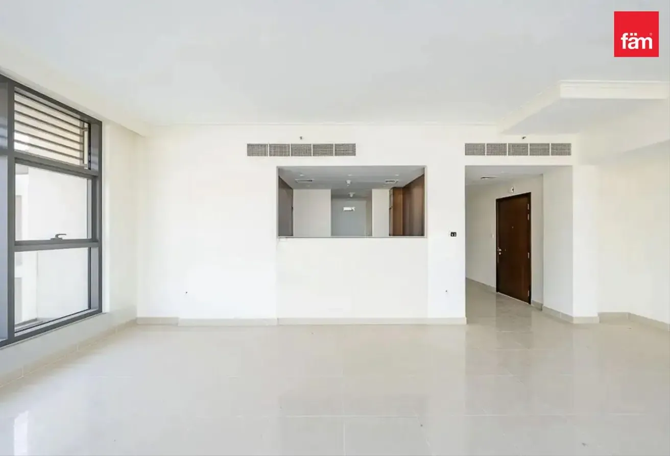 Brand New Condition | Pool and Park View | Duplex