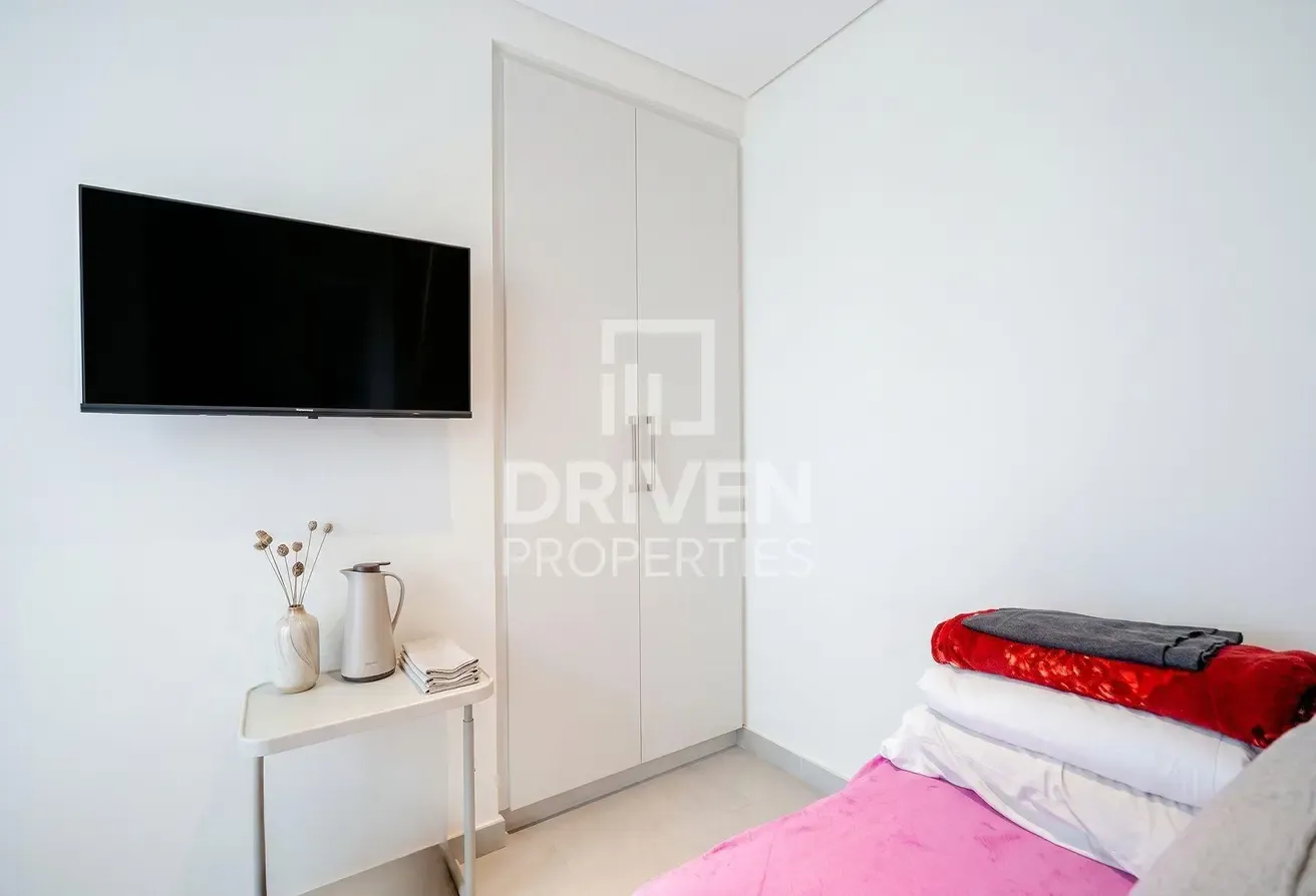 Prime Location | Great Layout | Vacant on Transfer