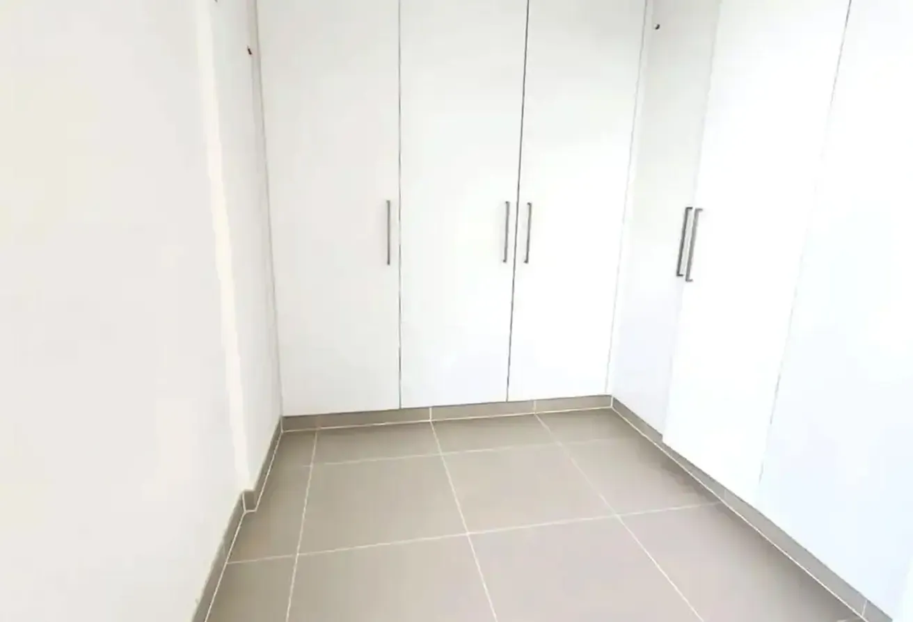 No Commission | Ready to move-in | Big Balcony