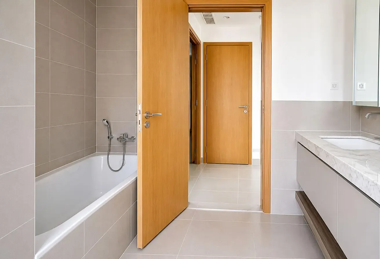 No Commission | Ready to move-in | Big Balcony
