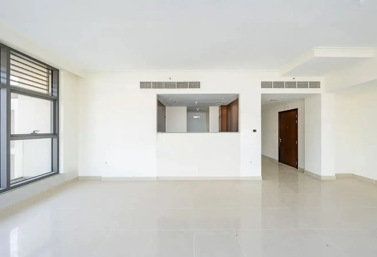 Ready to Move-in | Full Pool View | Big Balcony