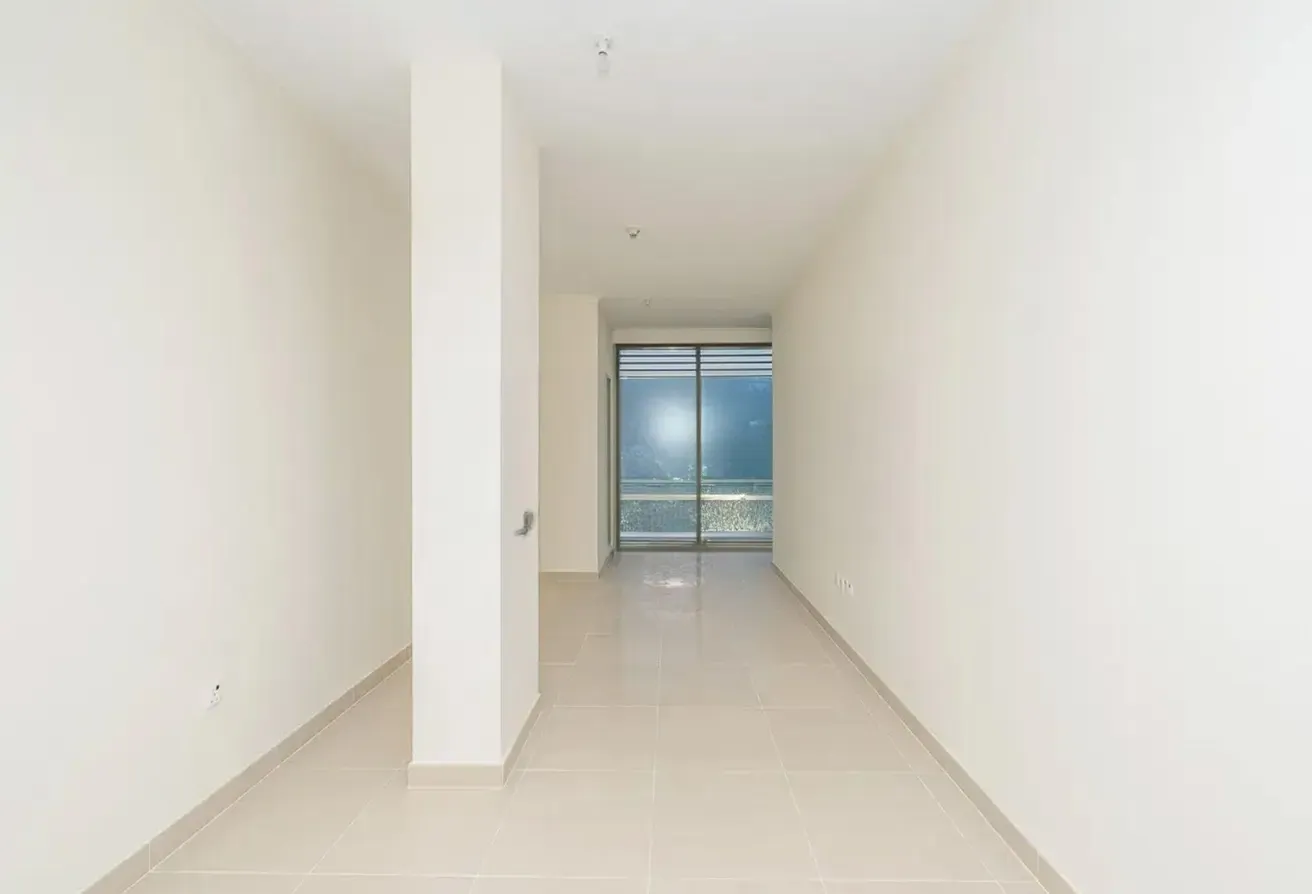 Ready to Move-in | Full Pool View | Big Balcony