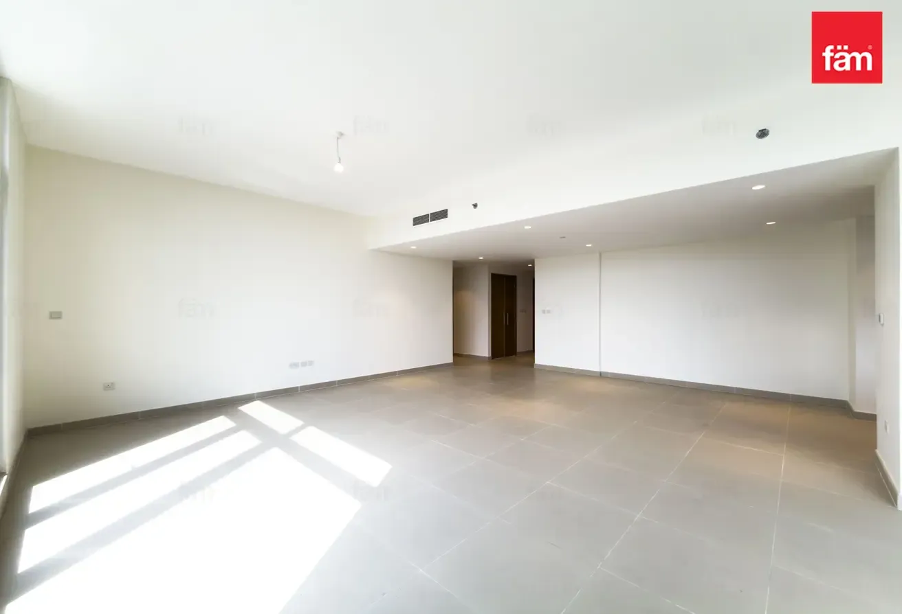 Vacant | Open View | Community Expert