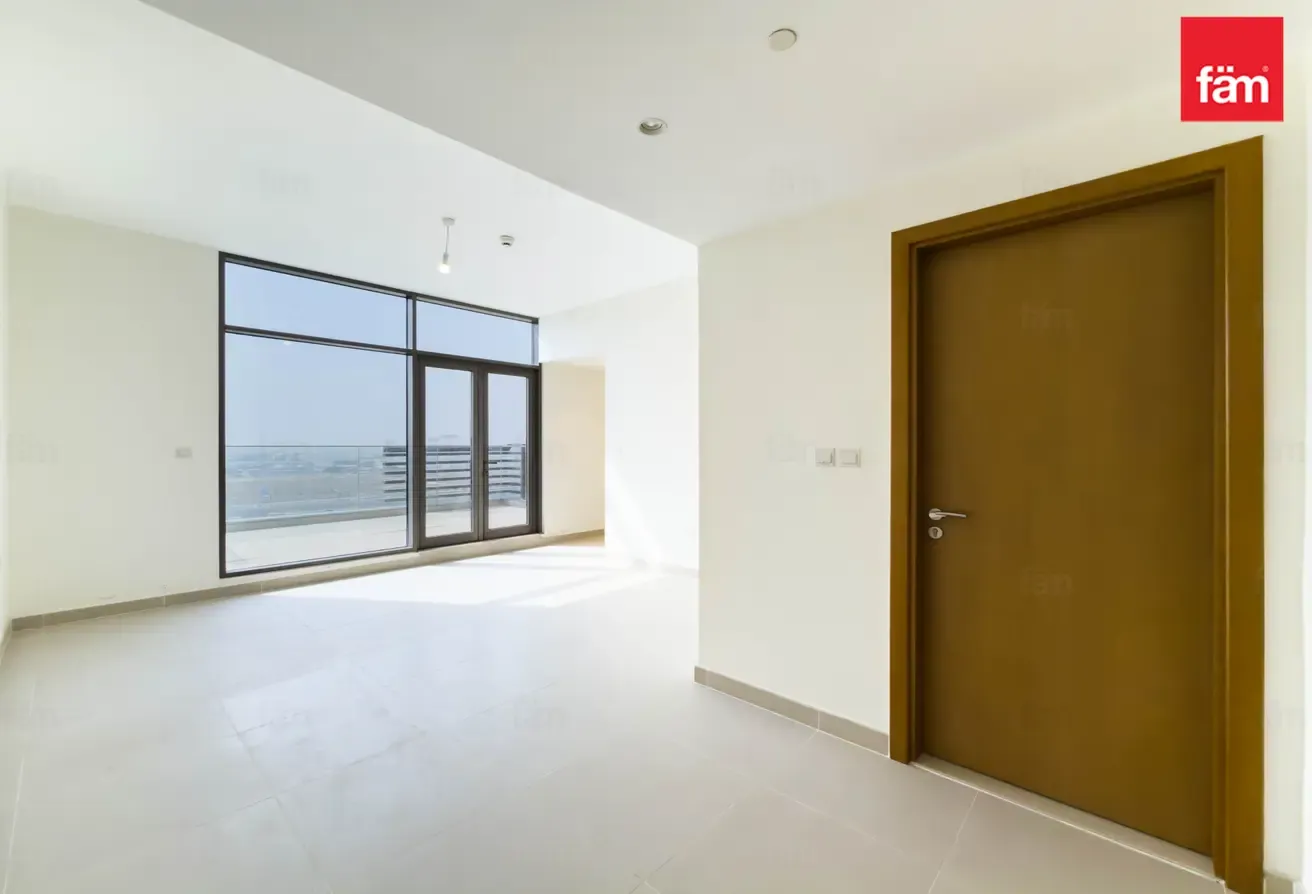 Vacant | Open View | Community Expert