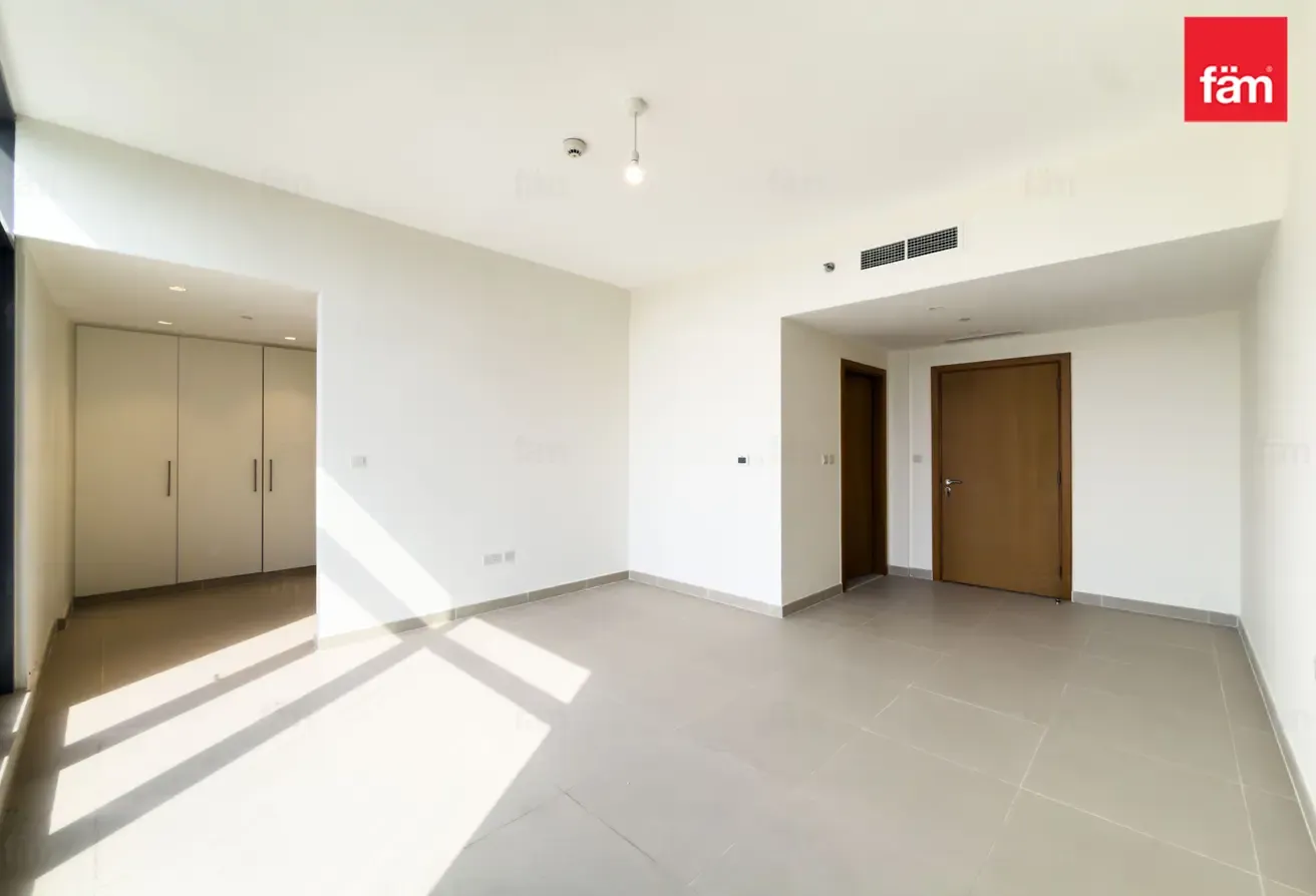 Vacant | Open View | Community Expert