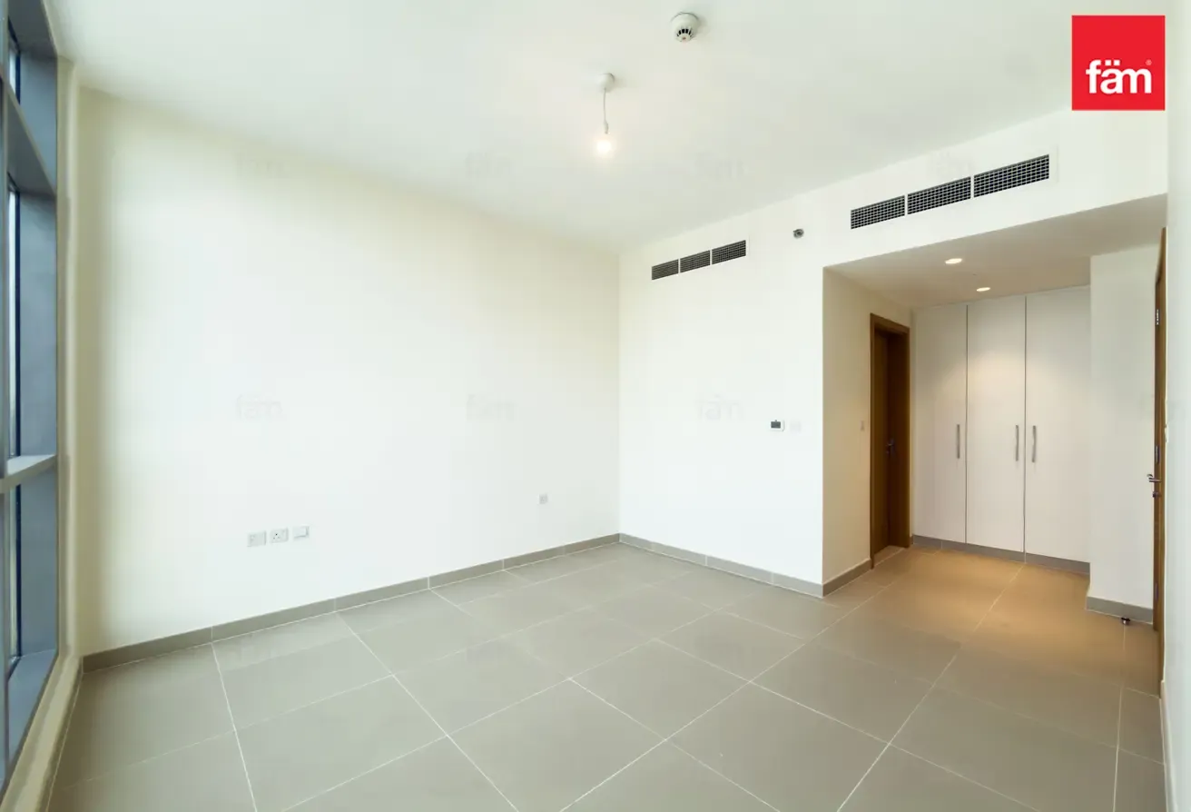 Vacant | Open View | Community Expert