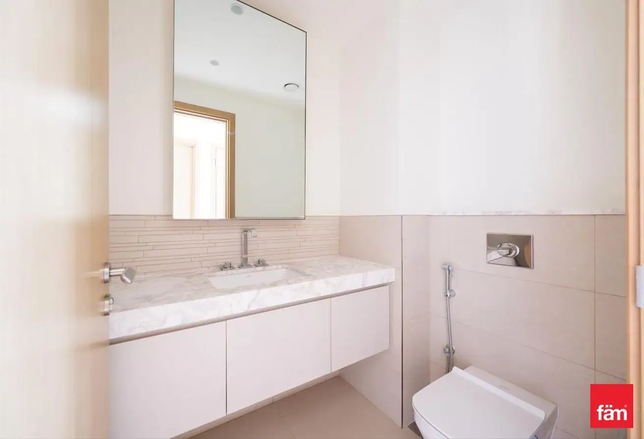 Open Park and Pool View | Vacant on transfer