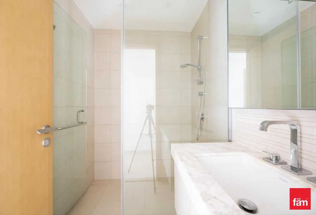 Open Park and Pool View | Vacant on transfer