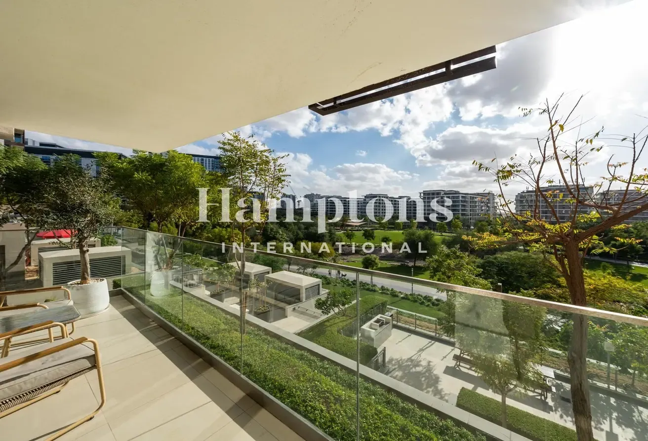 Park - Pool | Spacious | Unique Opportunity