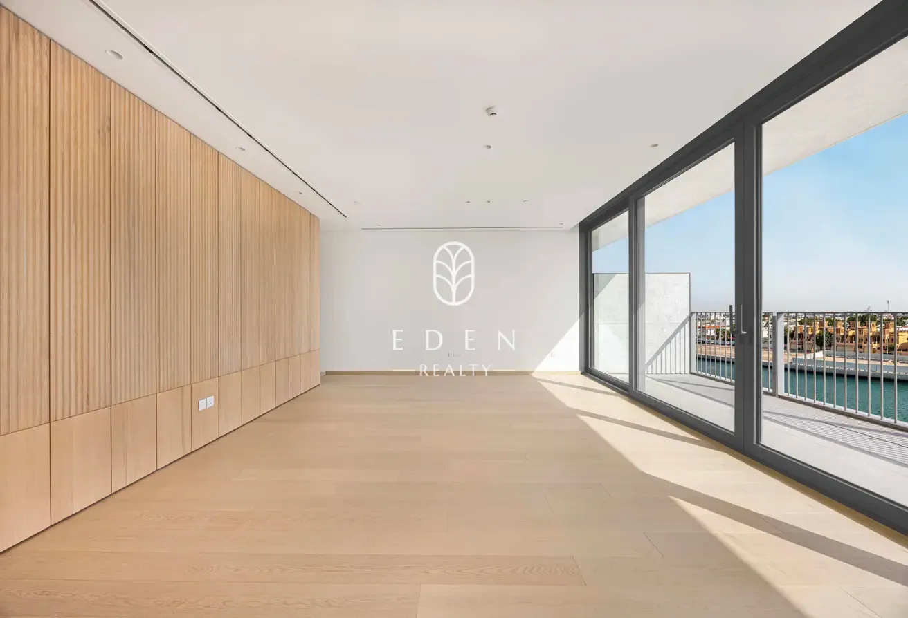 2BR | Upgraded | High Floor Full Canal View
