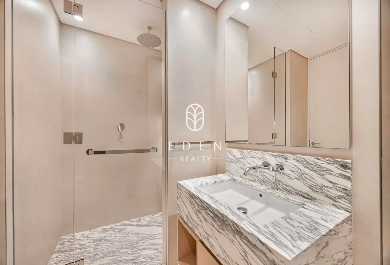 2BR | Upgraded | High Floor Full Canal View