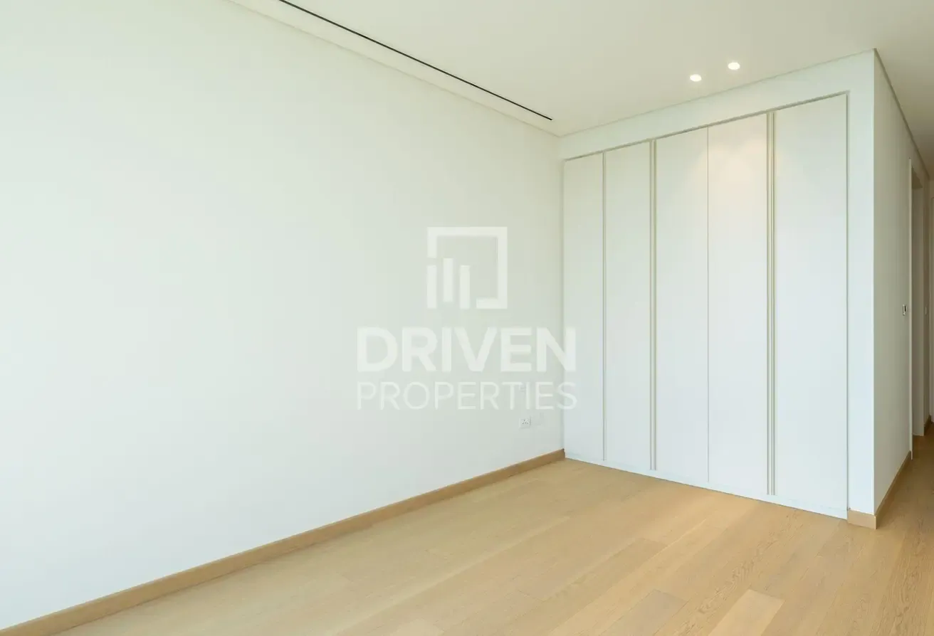 Full Canal View | Rare Layout | Prime Location