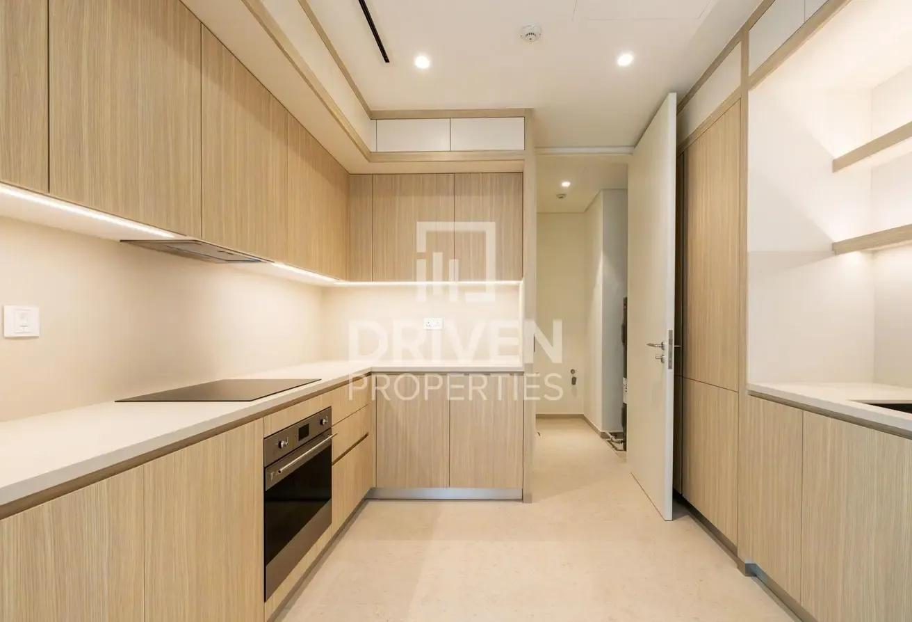 Full Canal View | Rare Layout | Prime Location