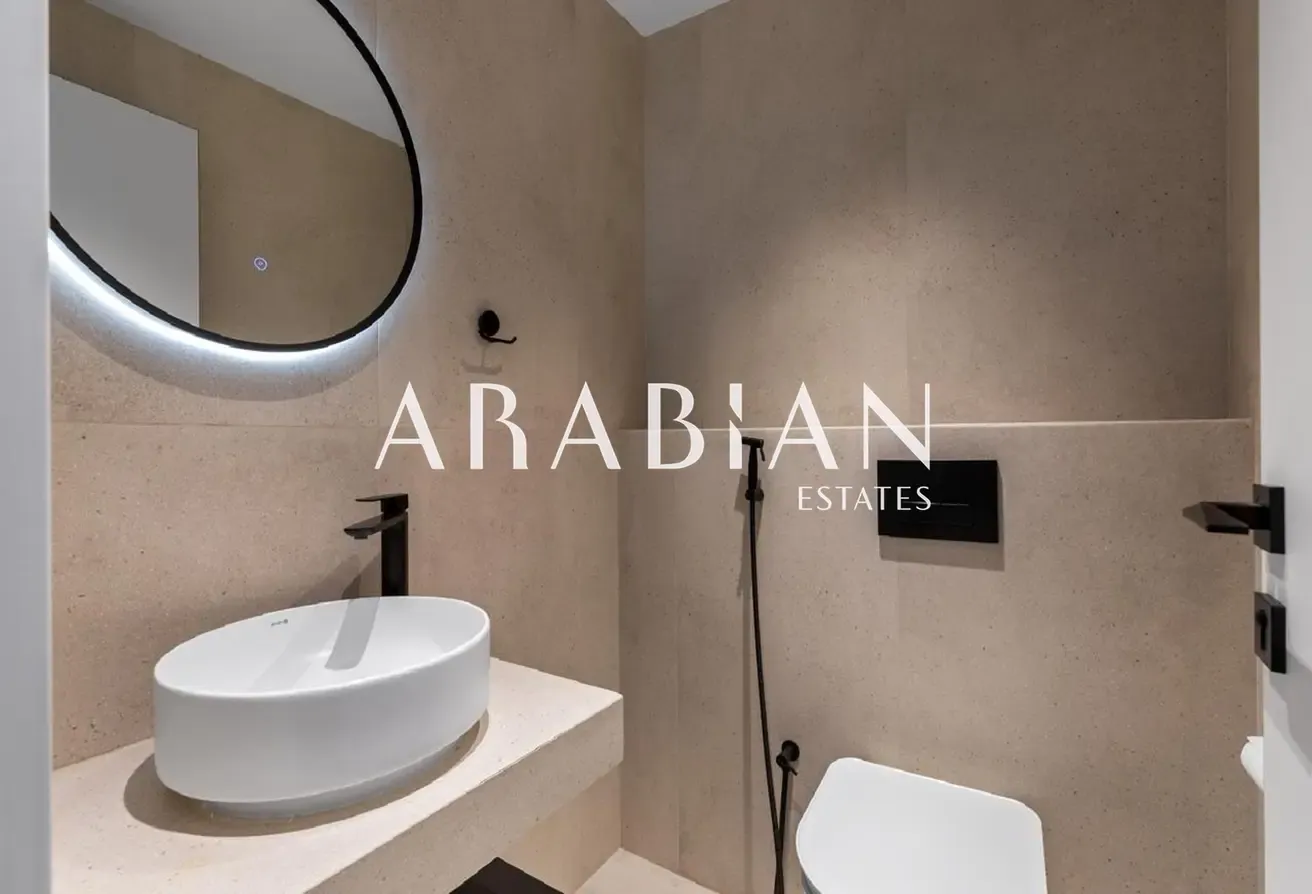 EXCLUSIVE | Unique | Renovated | Furnished | VOT