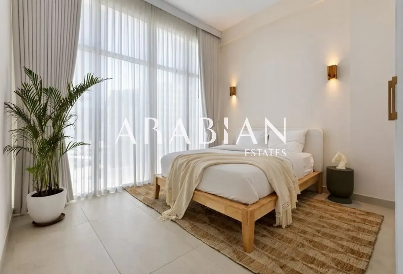EXCLUSIVE | Unique | Renovated | Furnished | VOT
