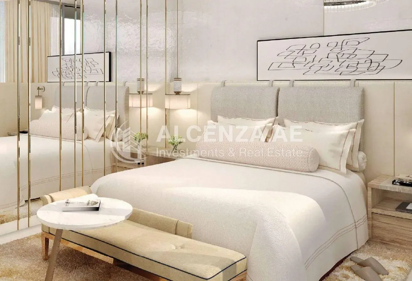 High Floor | Palm Jumeirah and SZR View