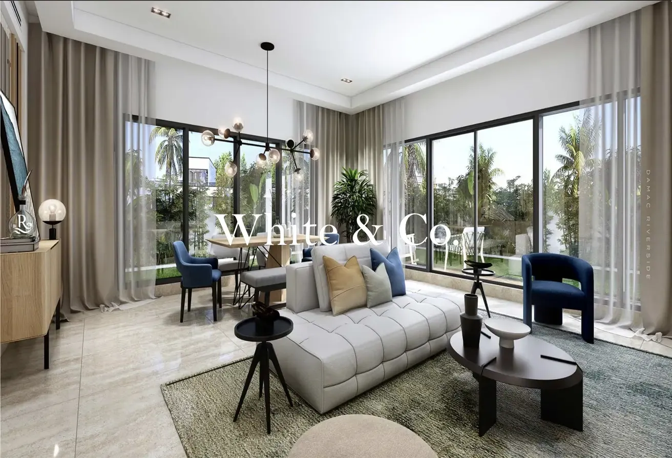 End Corner | Single Row 5BR | On the Park
