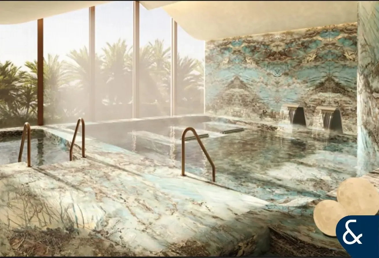Luxurious l Resort Living l Prime Location