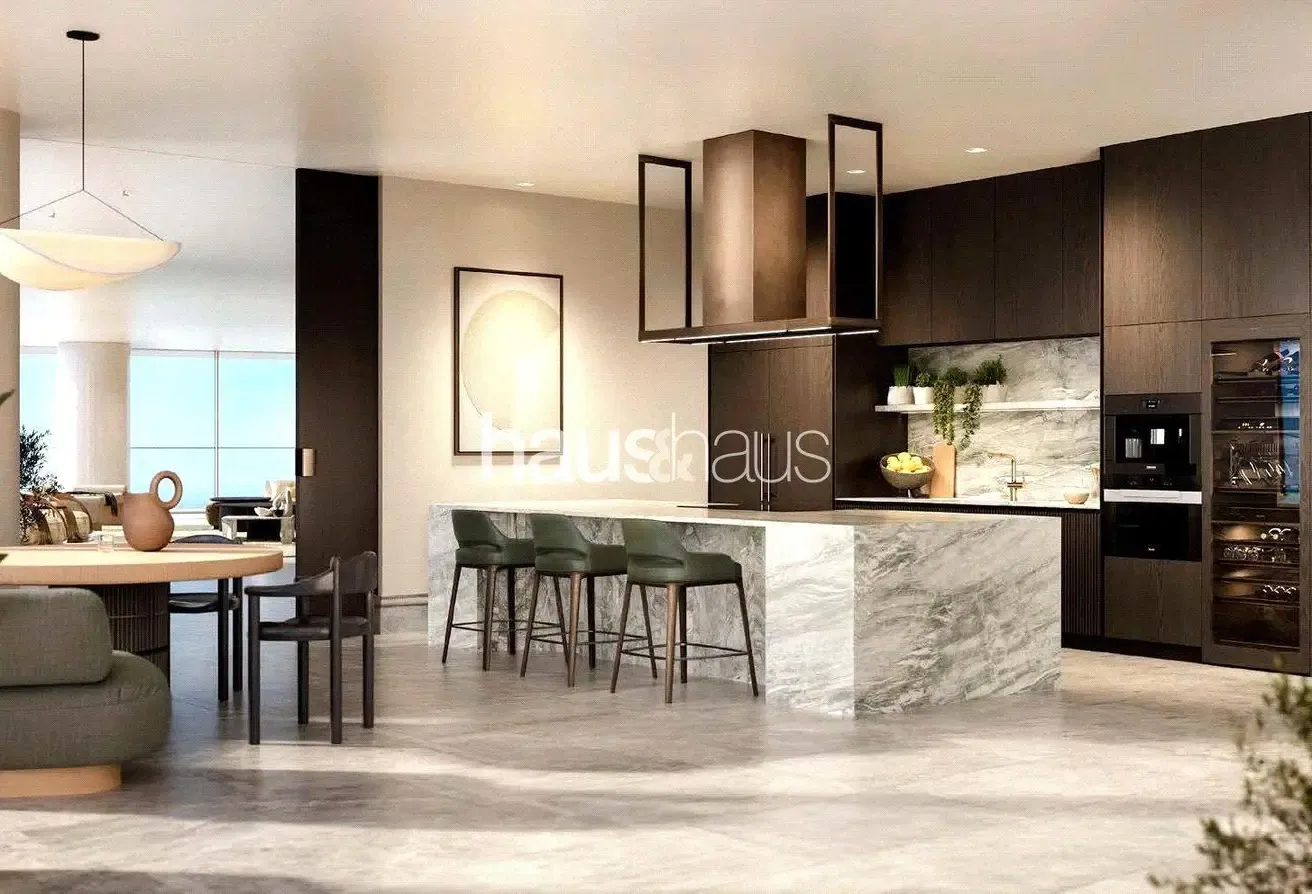 4 Bedroom Duplex | Perfect Amenities | Unfurnished