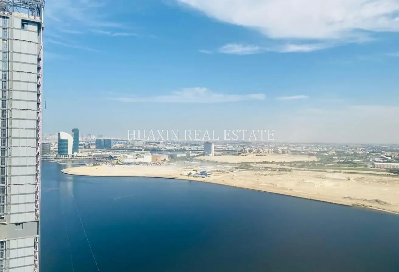 Tenanted | High Floor | No Agents