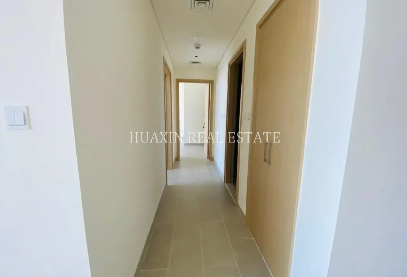 Tenanted | High Floor | No Agents