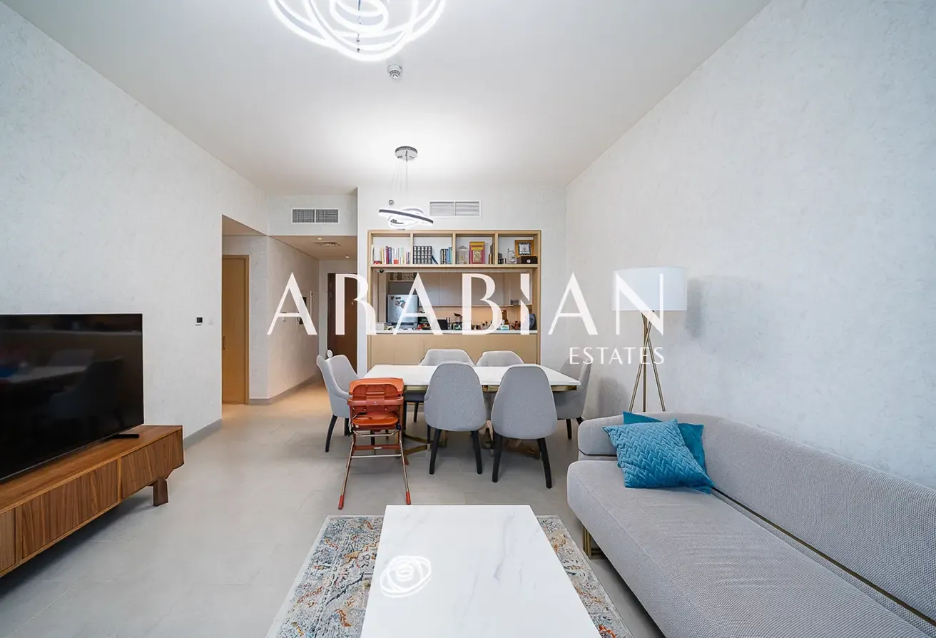 Full Park Views | Available | Closed Kitchen