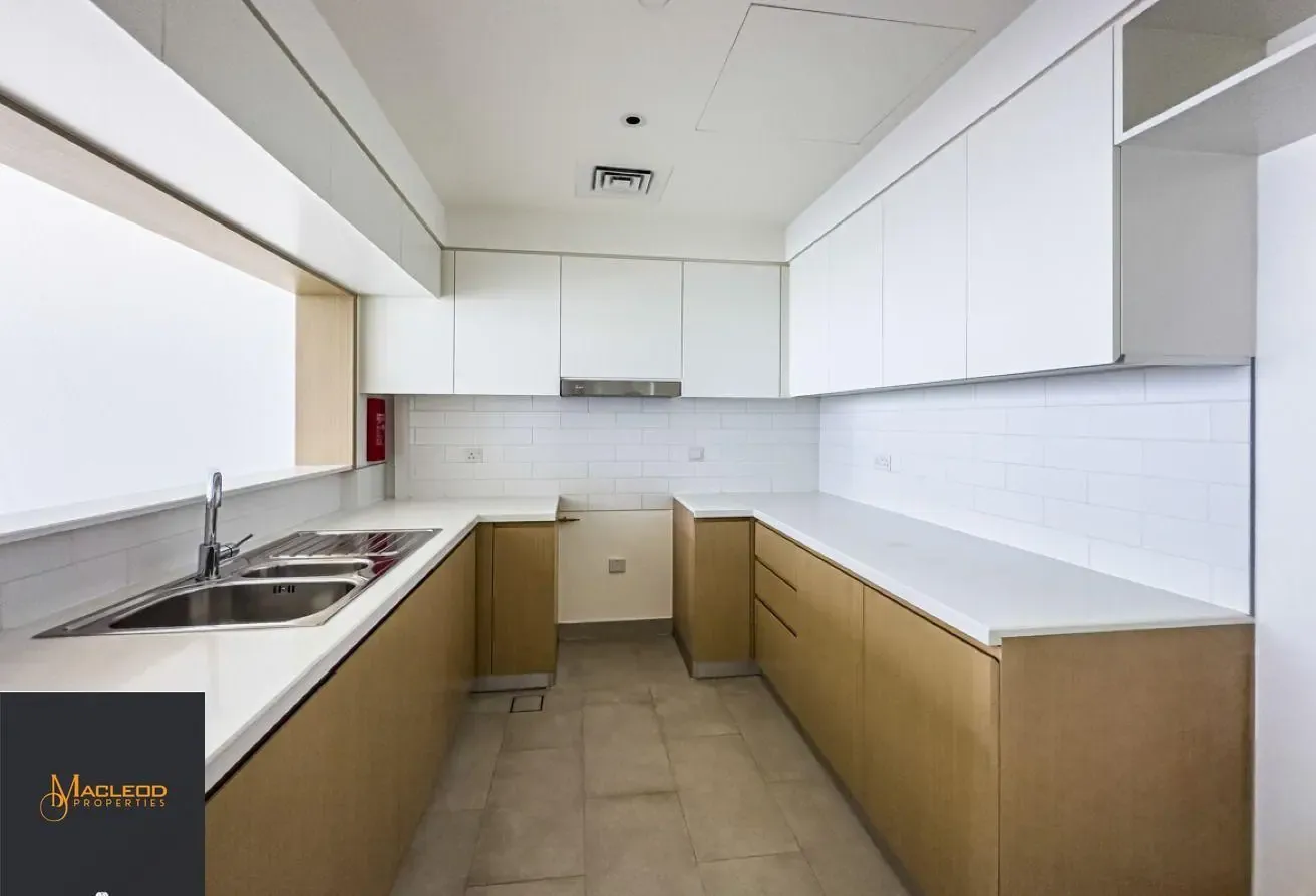 Park view | Vacant Apartment | Stunning view
