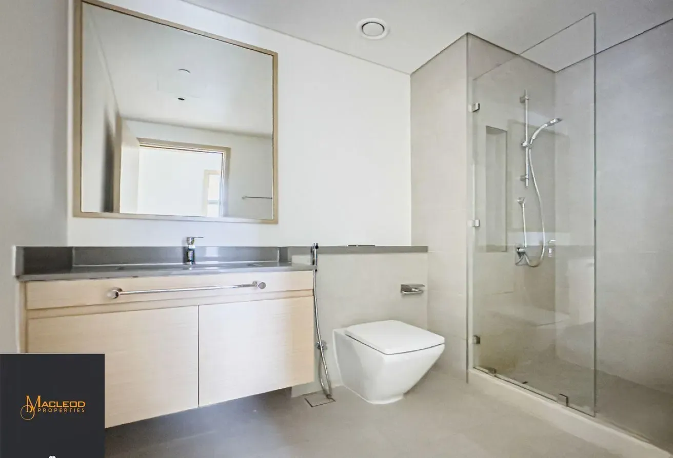 Park view | Vacant Apartment | Stunning view