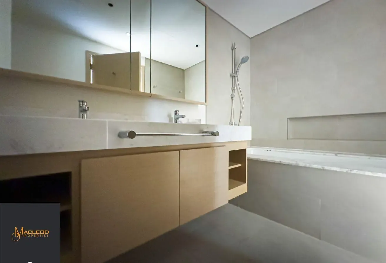 Park view | Vacant Apartment | Stunning view