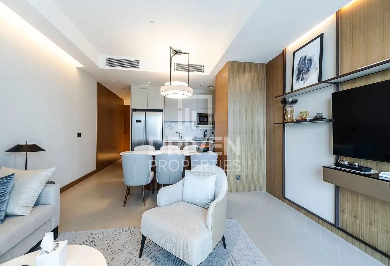 Spacious Layout | Modern Apt | Burj Khalifa View