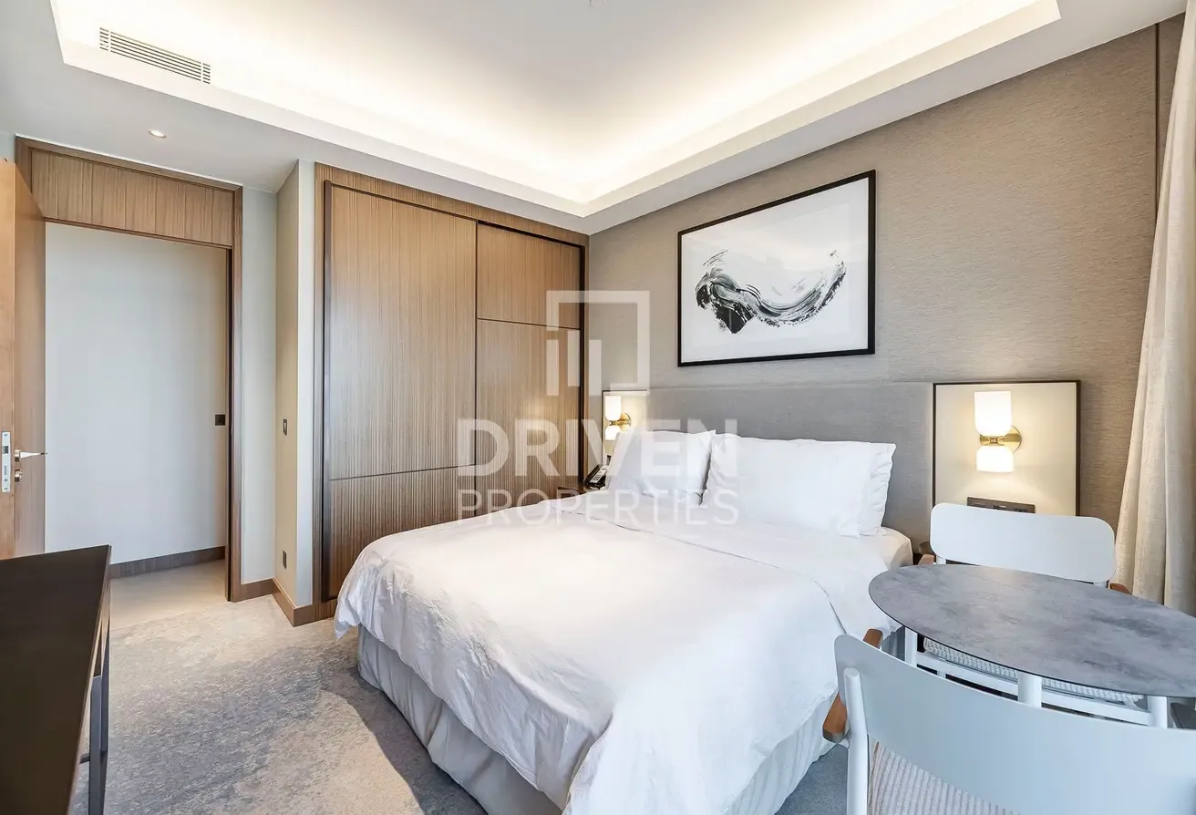 Spacious Layout | Modern Apt | Burj Khalifa View
