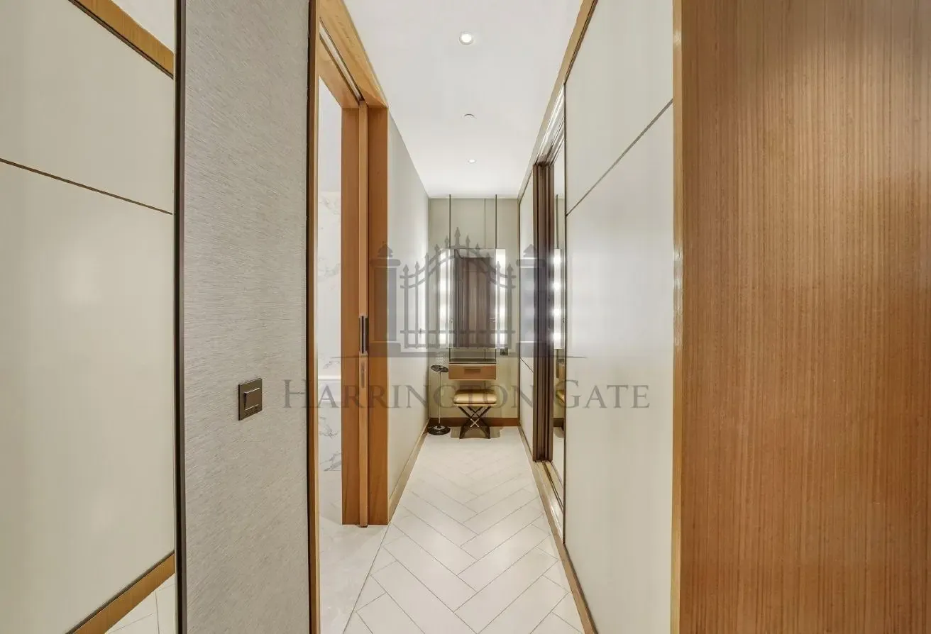 Burj Khalifa View | 3BR Apartment | Furnished