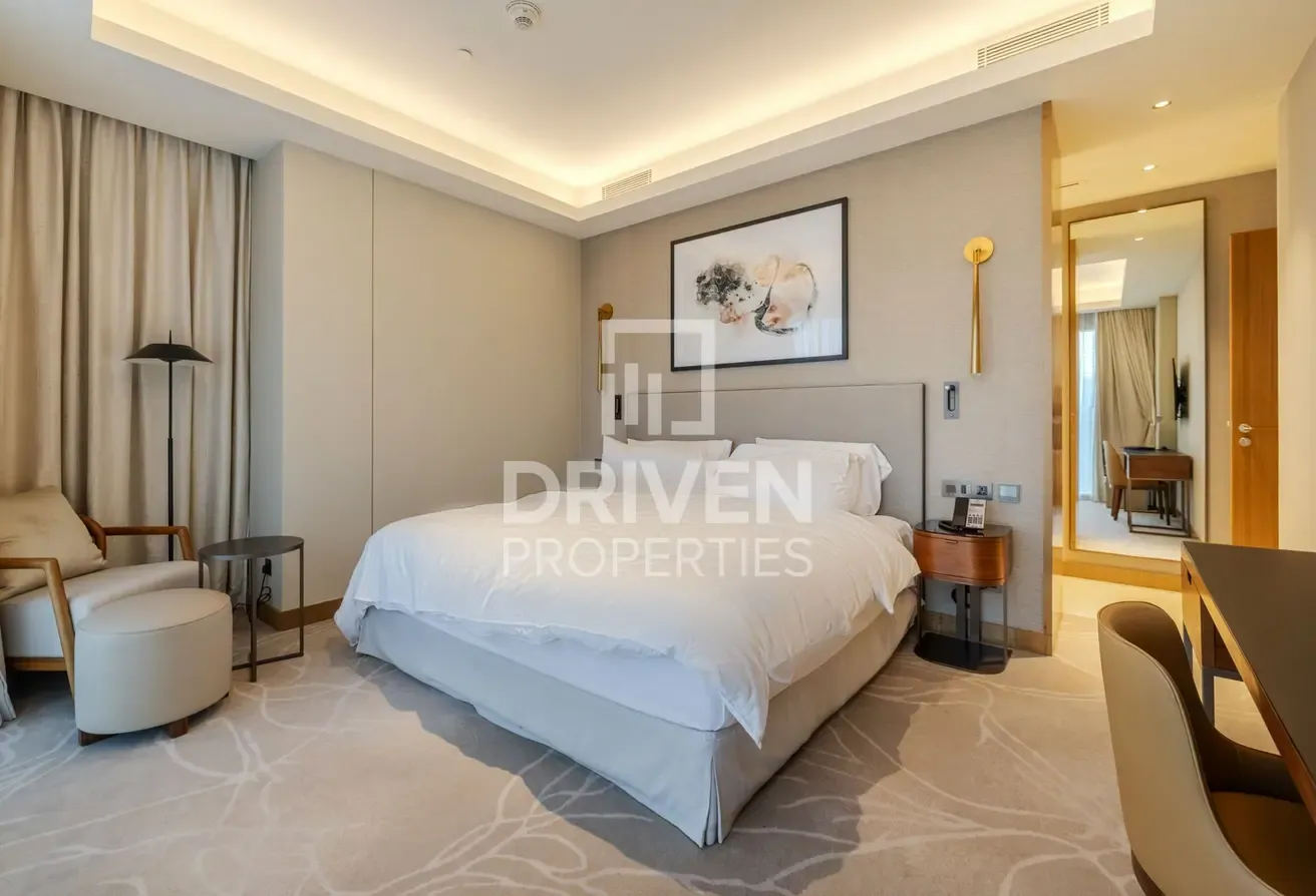 Vacant and Brand New Unit with 2 Balconies