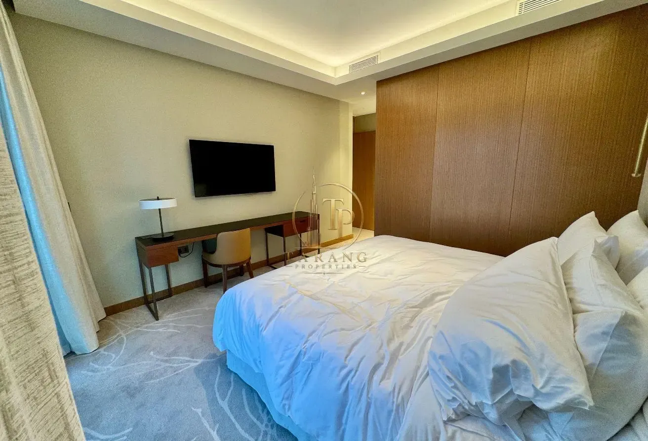Furnished | High Floor | Vacant