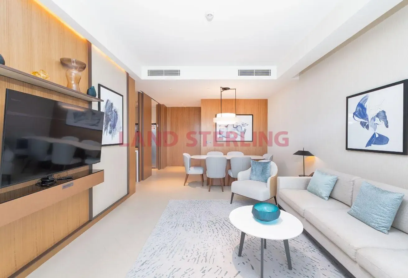 LUXURIOUS ABODE I HIGH FLOOR I INVESTOR DEAL