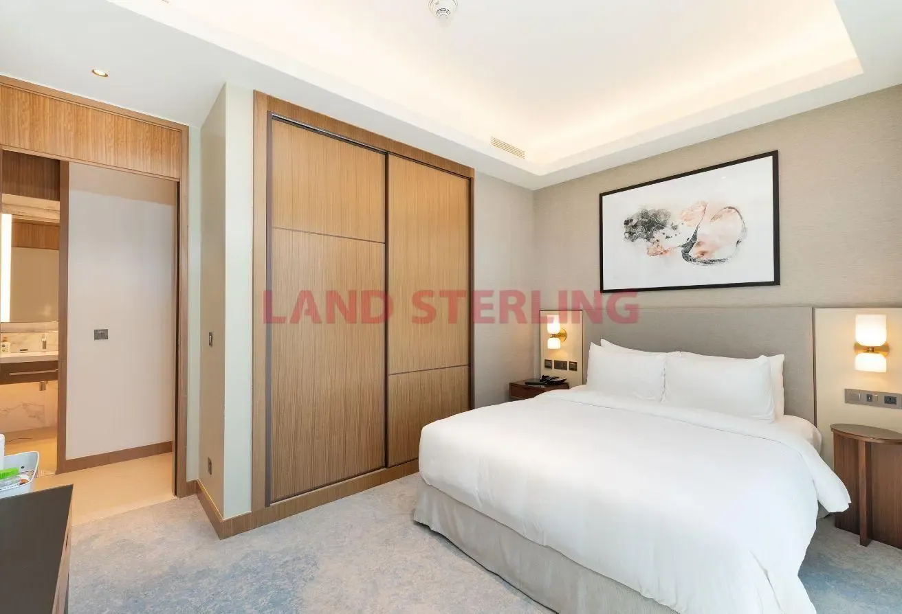 LUXURIOUS ABODE I HIGH FLOOR I INVESTOR DEAL