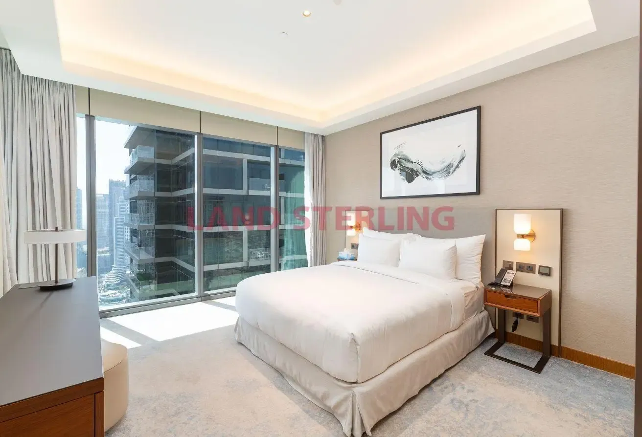 LUXURIOUS ABODE I HIGH FLOOR I INVESTOR DEAL