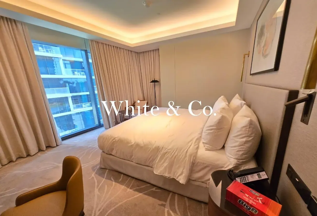 Vacant | Burj Khalifa View | Furnished