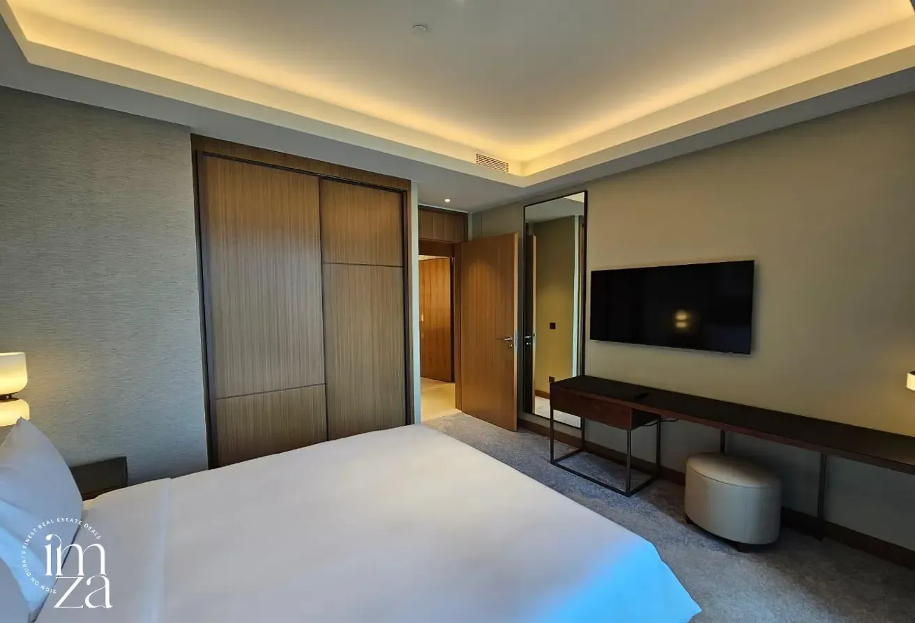 Burj Khalifa and Fountain View|  Premium | Elegant
