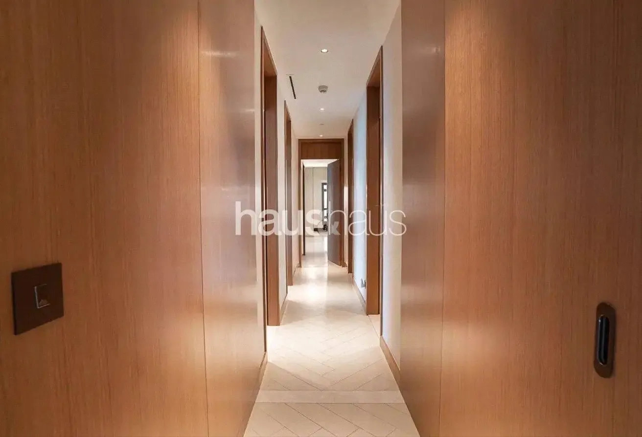 Luxury Living | Burj and Fountain Views | Tenanted