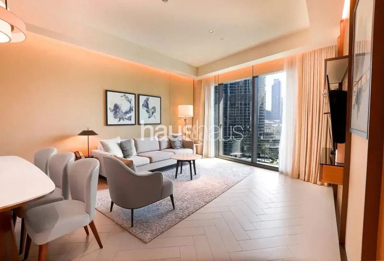 Luxury Living | Burj and Fountain Views | Tenanted