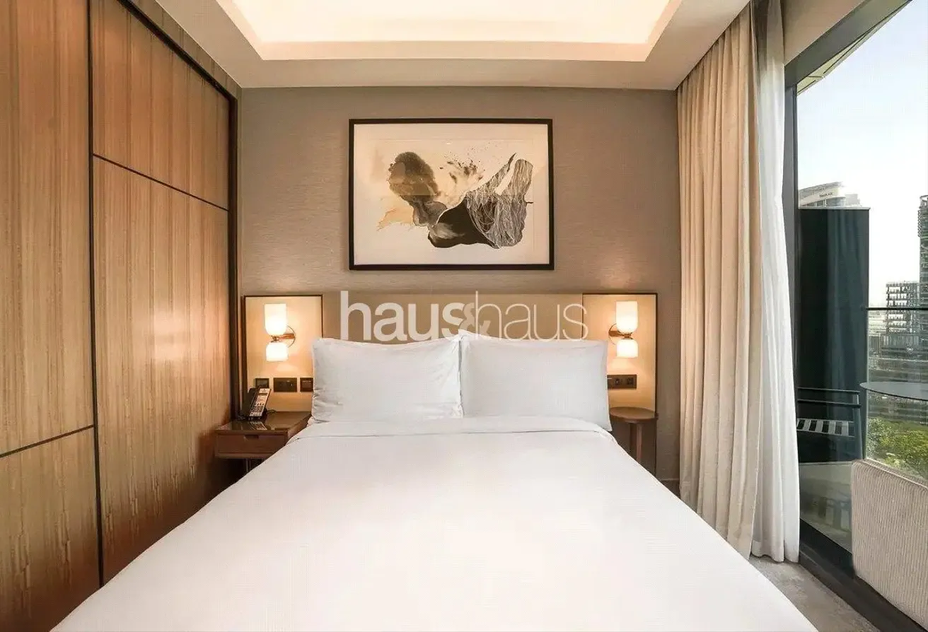 Luxury Living | Burj and Fountain Views | Tenanted
