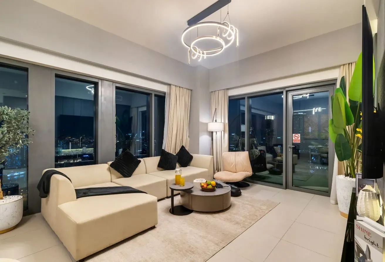 Luxury Furnished 3BR  Burj Khalifa Views