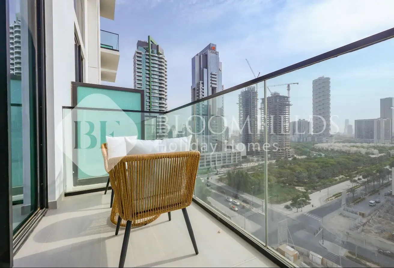 Modern Studio l Contemporary Urban Living