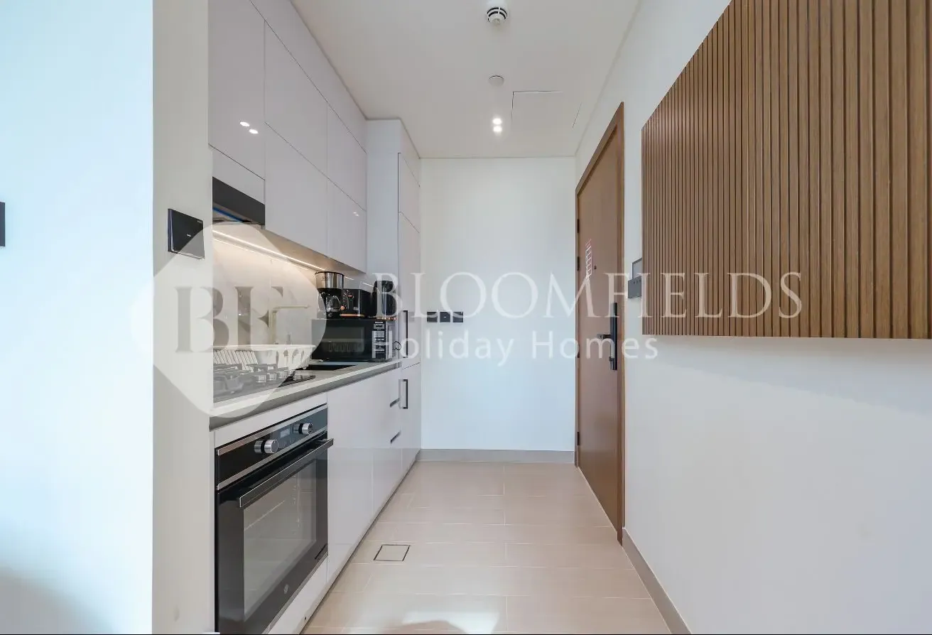 Modern Studio l Contemporary Urban Living