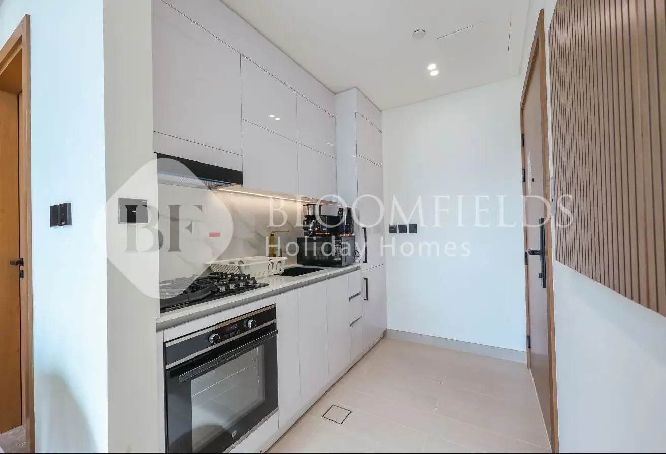 Modern Studio l Contemporary Urban Living